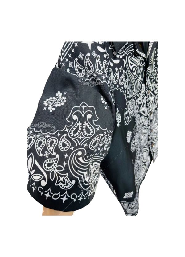 Kaus Black Heraldic Crest | Galeri Mewah