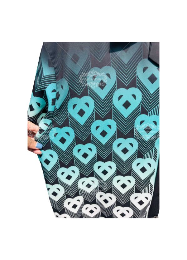 Kemeja Motif Gradien Hati Geometris | Celana Pendek Pakaian Jalanan Aqua Luxe