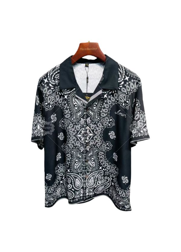 Kaus Black Heraldic Crest | Galeri Mewah