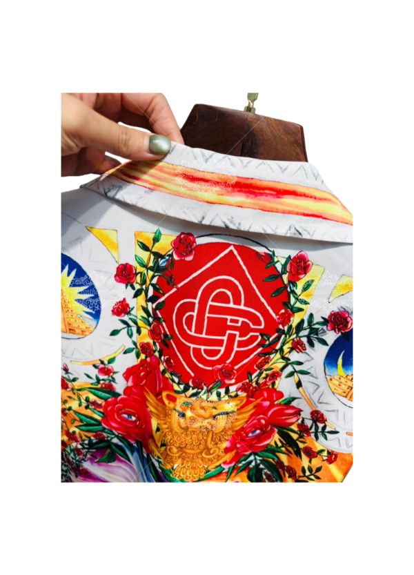 Kaos Luxe Crest Alami Hijau Putih | Galeri Mewah