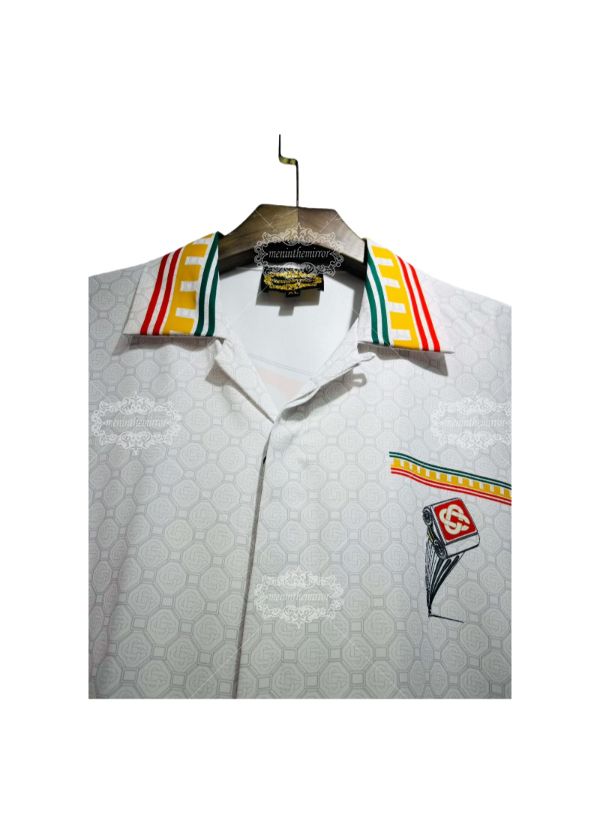 Kaus Rantai Geometris Emas Hitam | Galeri Mewah