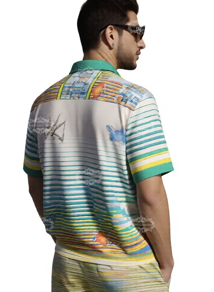 Kaus Pemandangan Kota Geometris Emas Hitam | Galeri Mewah